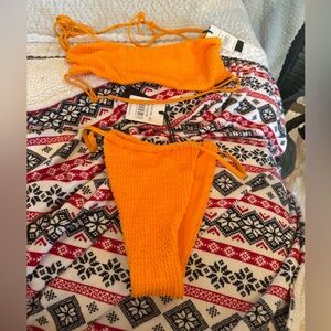 Kendal and Kylie Bright Orange Bikini Set nwt size small orig price 120$